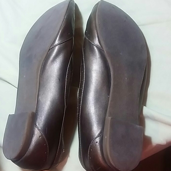 (3/$10) Bronze Retro-Style Detailed Flats - Picture 3 of 4